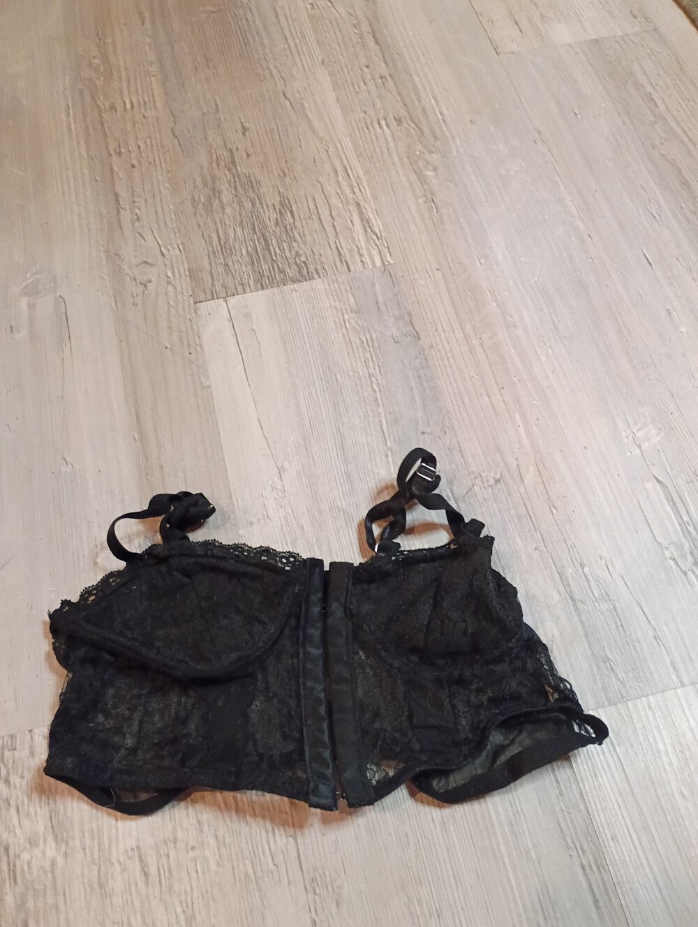 Bralette - Picture 2 of 4